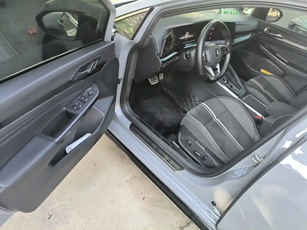 Volkswagen Golf — миниатюра 16