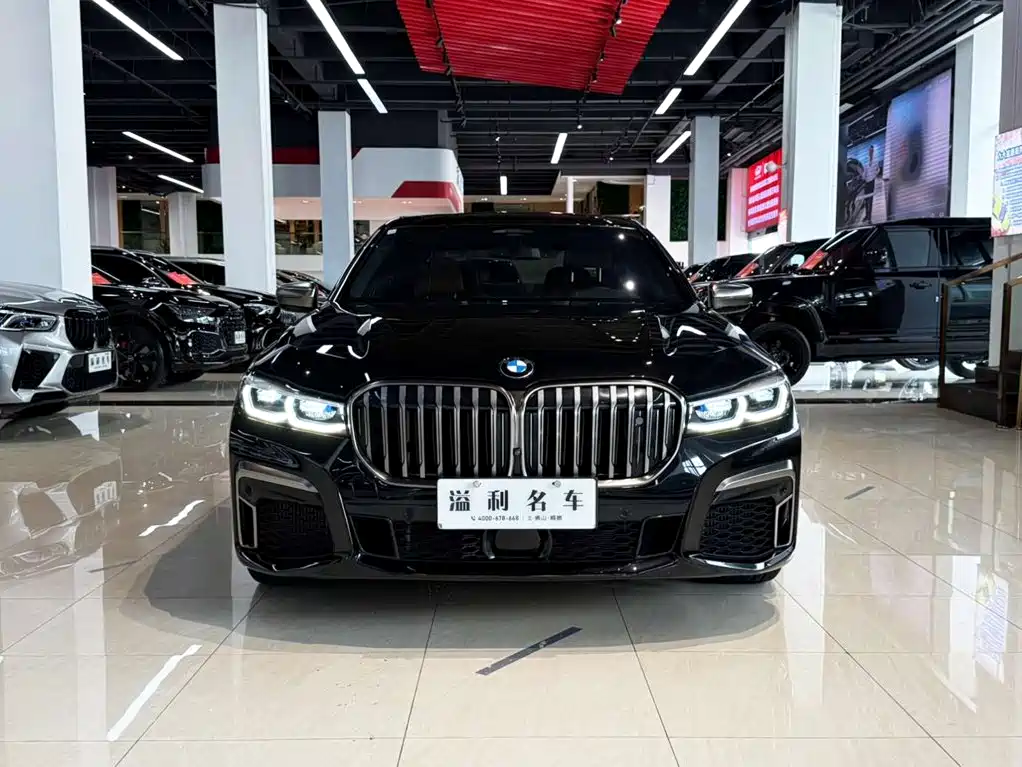 BMW 7 Series — миниатюра 8