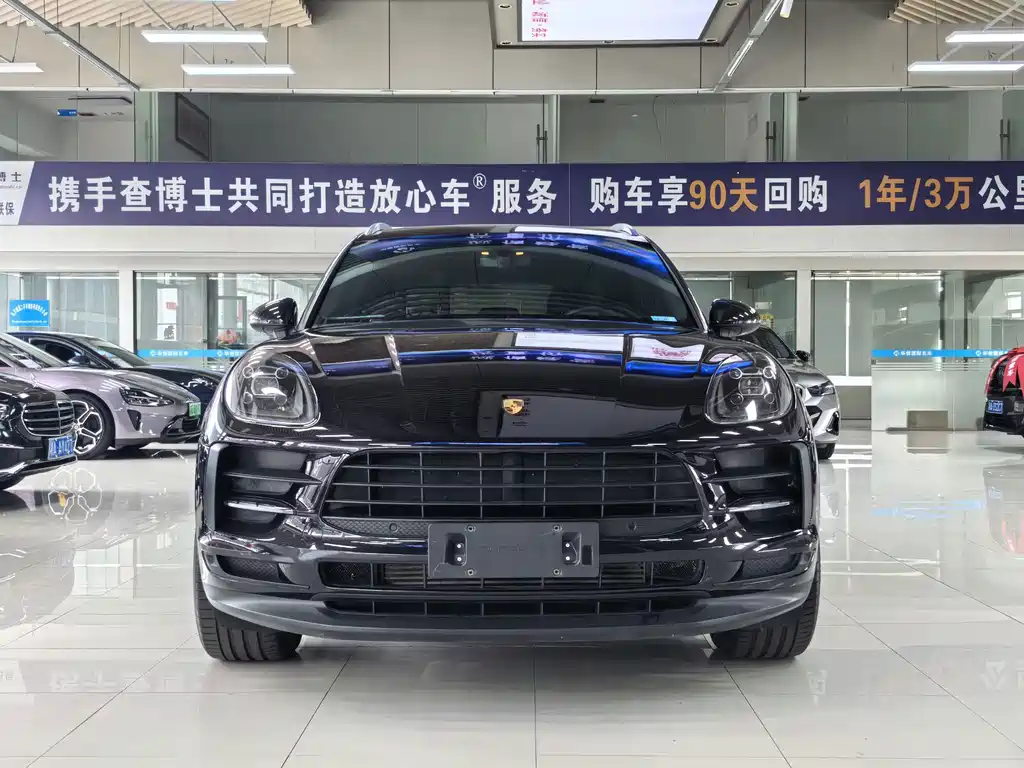 Porsche Macan — миниатюра 2