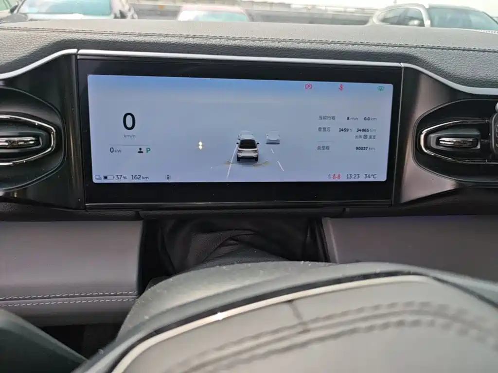 NIO ES6 — миниатюра 12