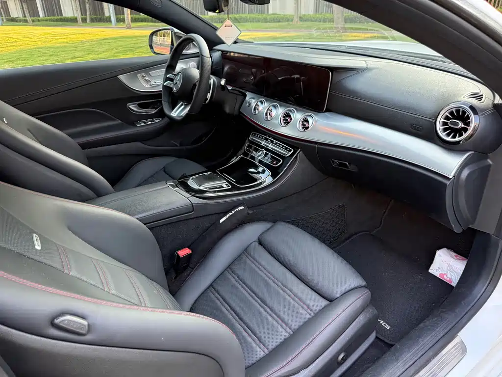 Mercedes-Benz E-Class (Import) — миниатюра 9