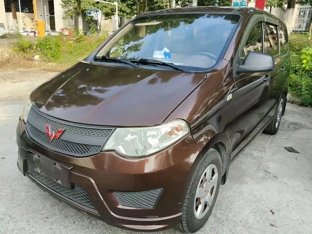 Wuling Hongguang — миниатюра 2