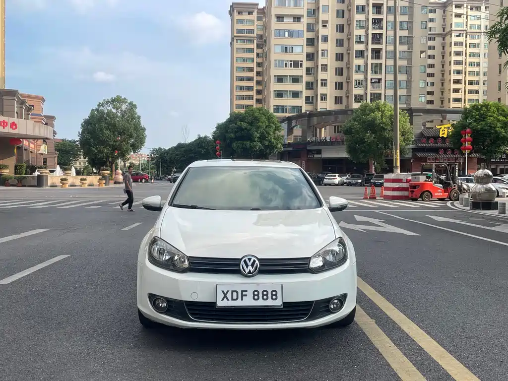 Volkswagen Golf — миниатюра 3