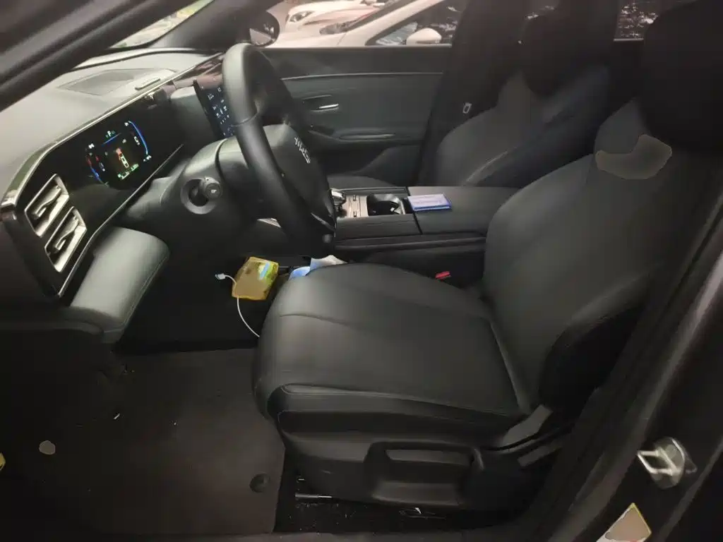 BYD Qin L — миниатюра 8