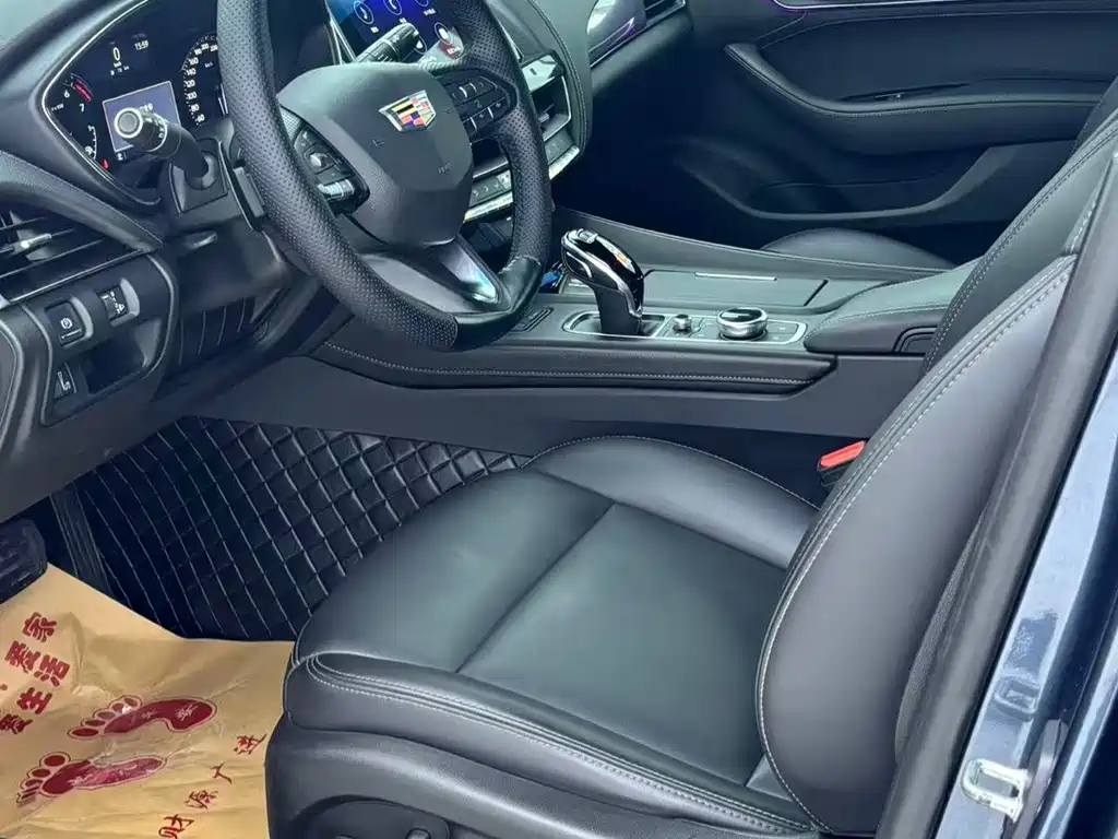 Cadillac CT5 — миниатюра 8