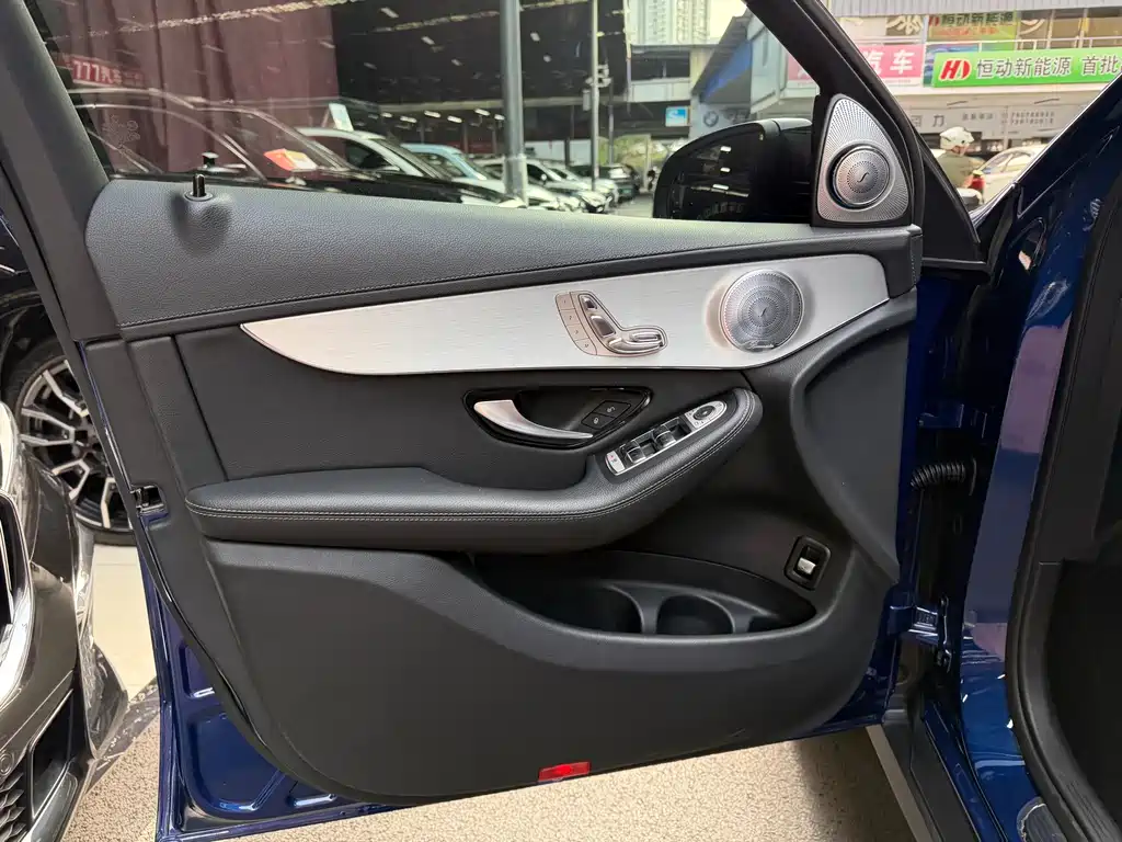 Mercedes-Benz GLC Coupe — миниатюра 13
