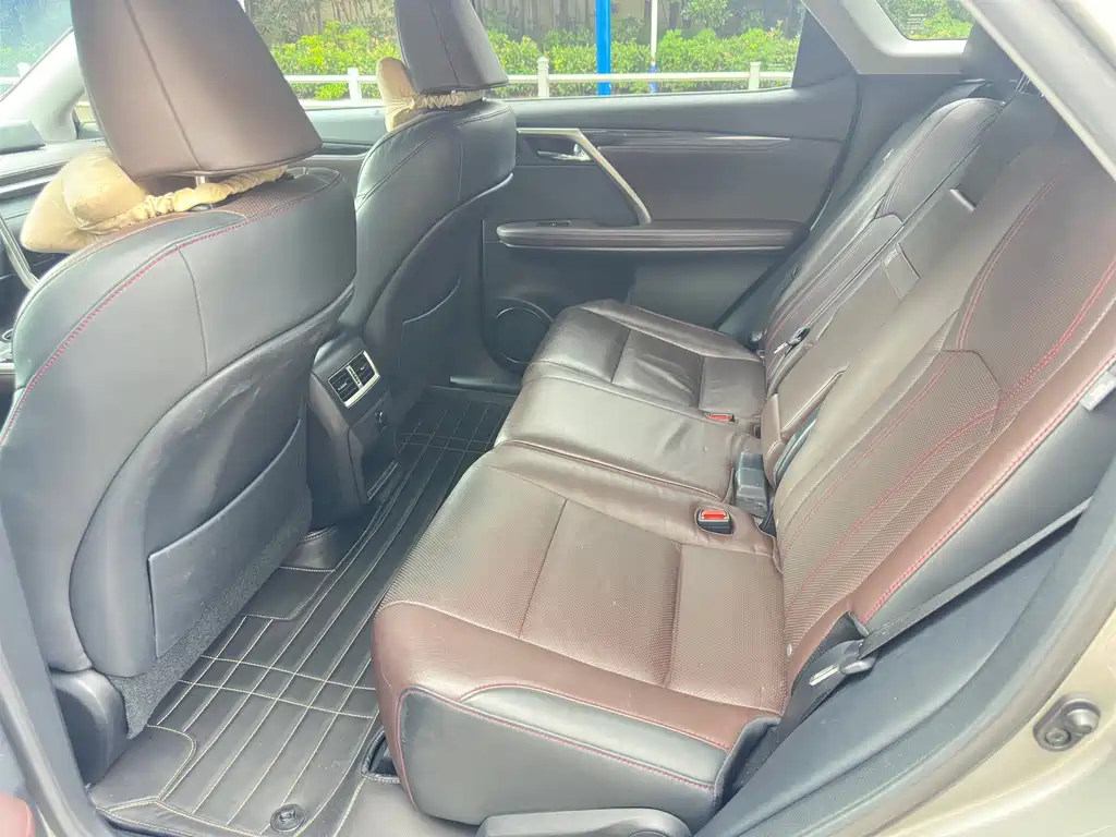 Lexus RX — миниатюра 6