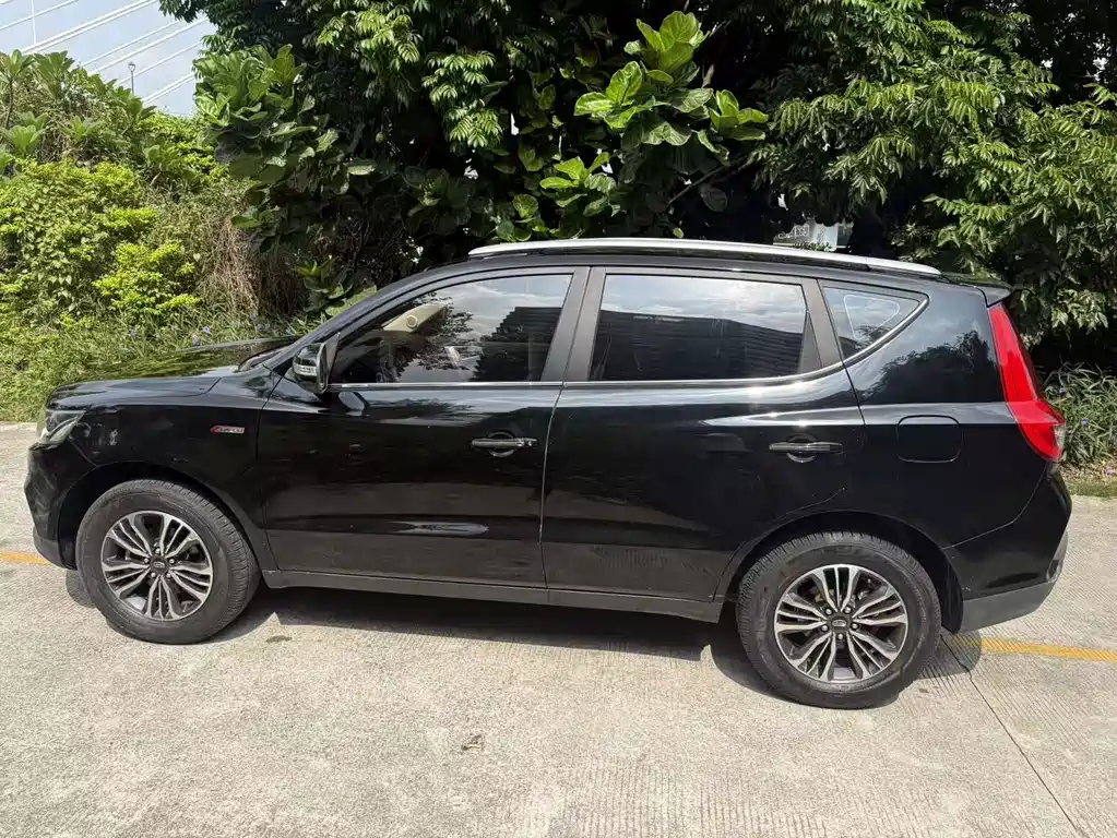 Geely Vision X6 — миниатюра 4