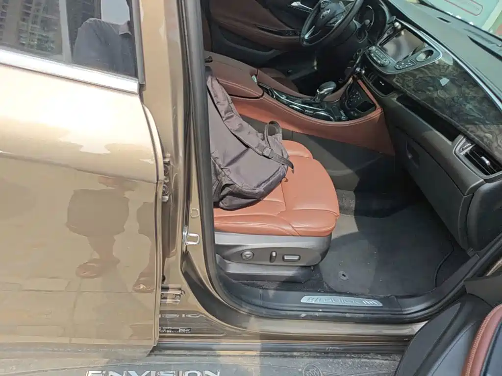 Buick Envision Plus — миниатюра 25
