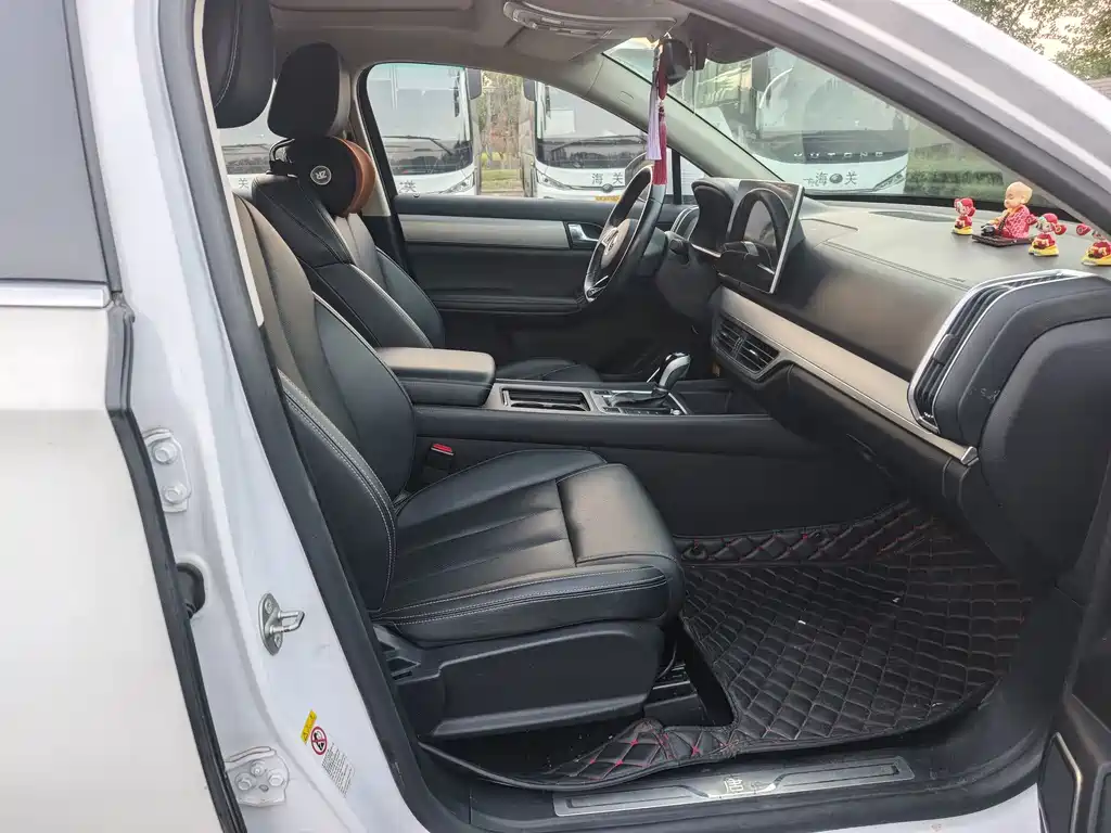 BYD Tang — миниатюра 5
