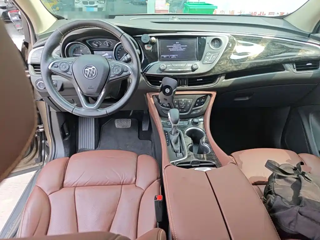 Buick Envision Plus — миниатюра 10