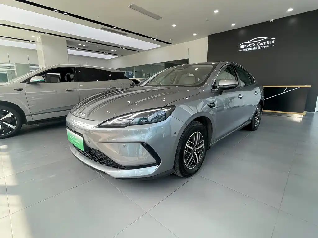 BYD Seal 05 DM-i