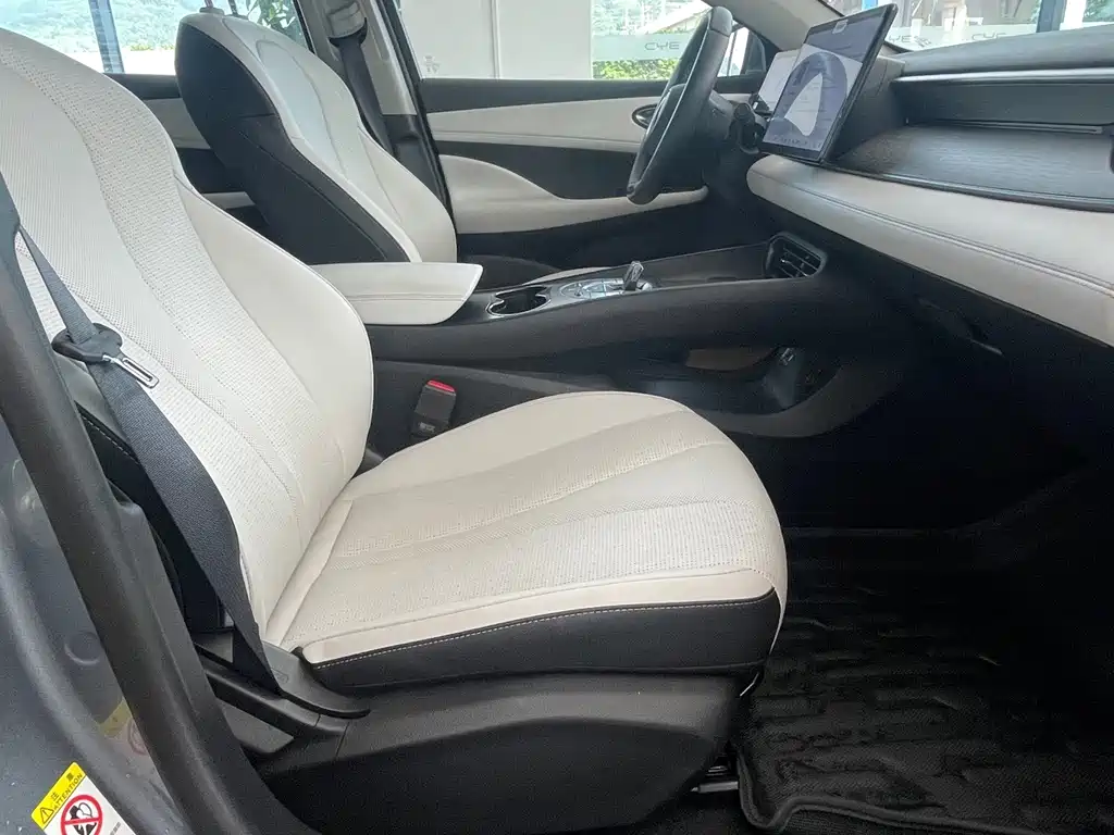 BYD Seal 05 DM-i — миниатюра 16