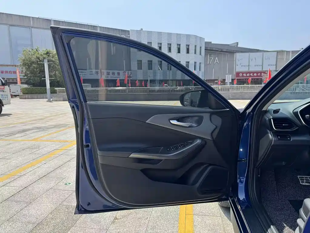 Hyundai Fista — миниатюра 10