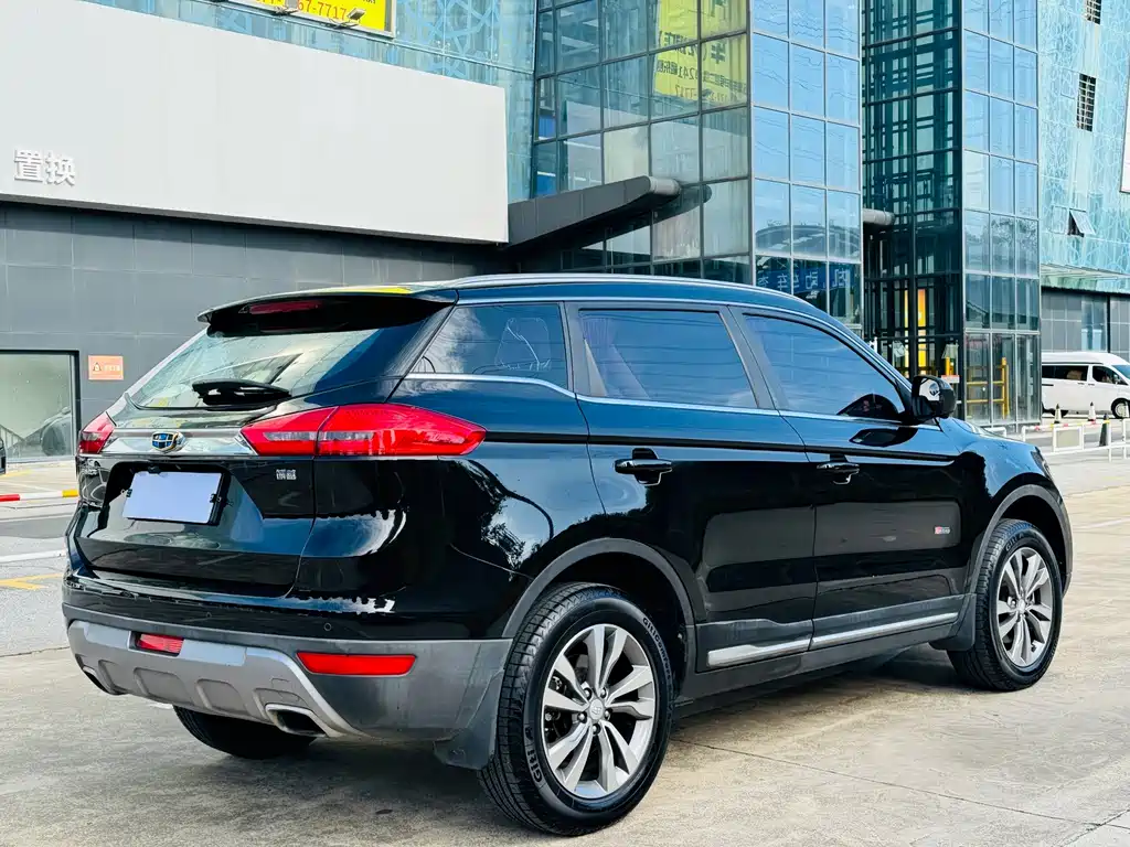 Geely Boyue — миниатюра 12