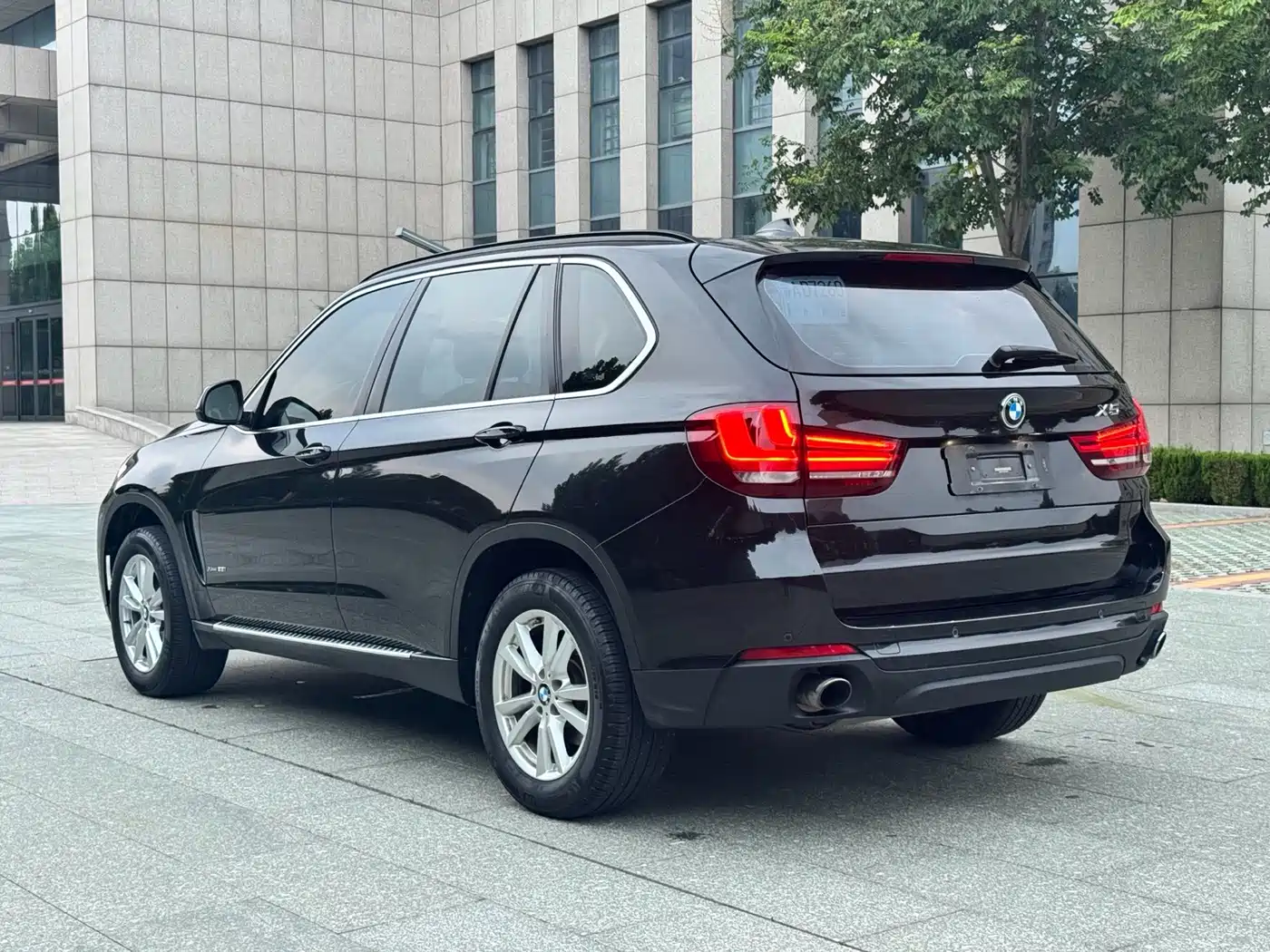 BMW X5 (Import)
