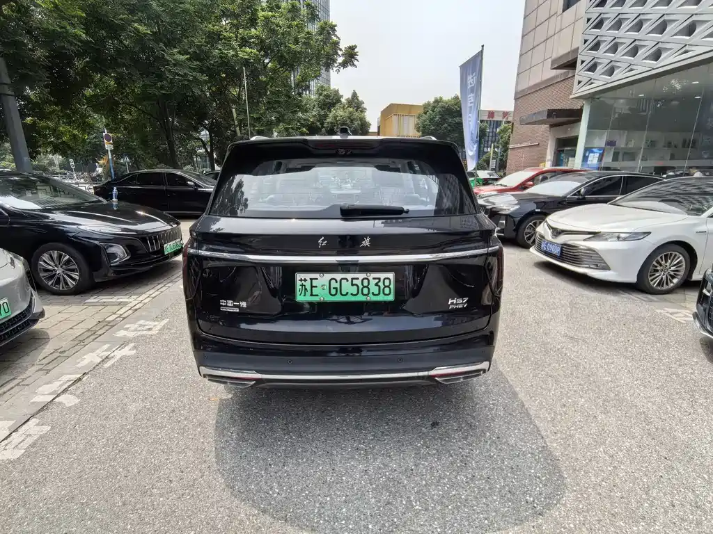 Hongqi HS7 PHEV 2025 2.0T PHEV 200 6 мест