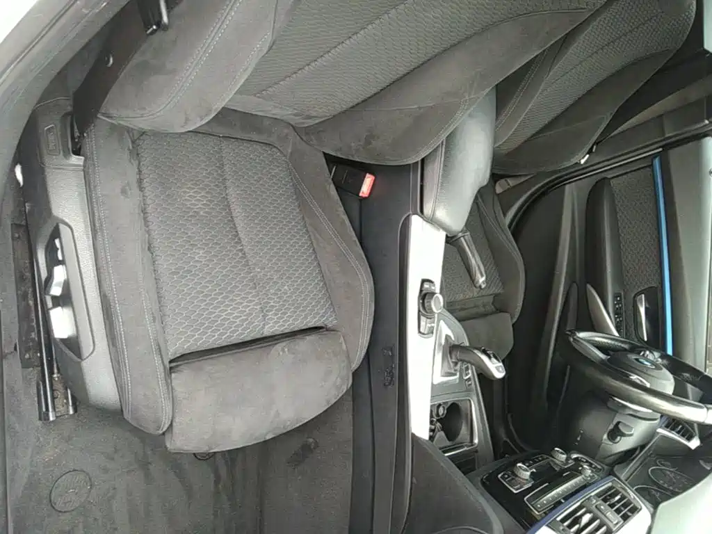 BMW 3 Series — миниатюра 25