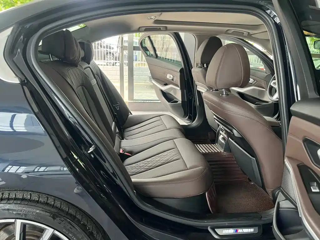 BMW 3 Series 3 2022 325Li M Sport