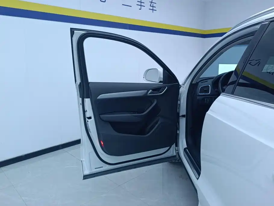 Audi Q3 — миниатюра 7
