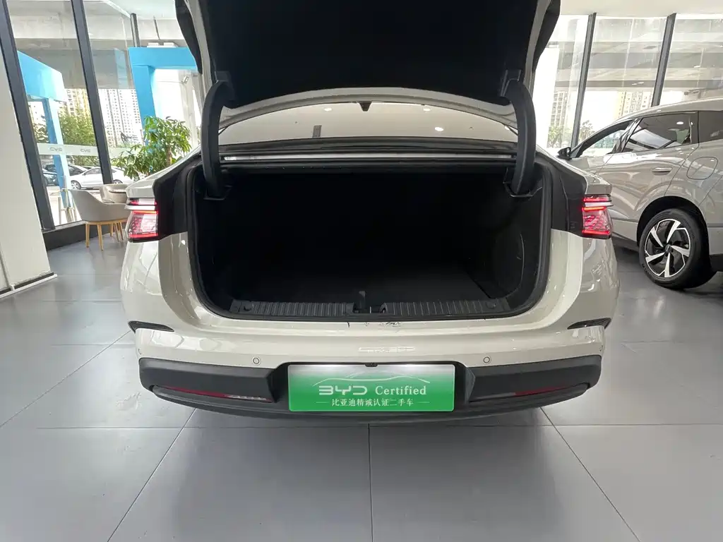 BYD Seal 07 DM-i — миниатюра 15