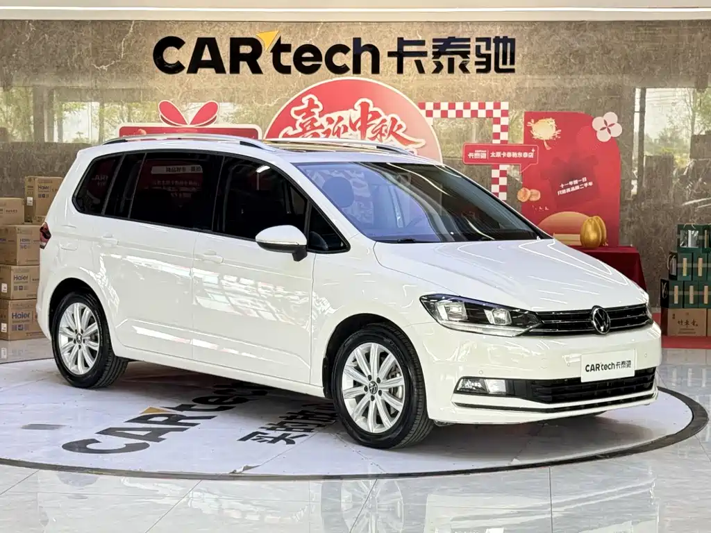 Volkswagen Touran — миниатюра 3