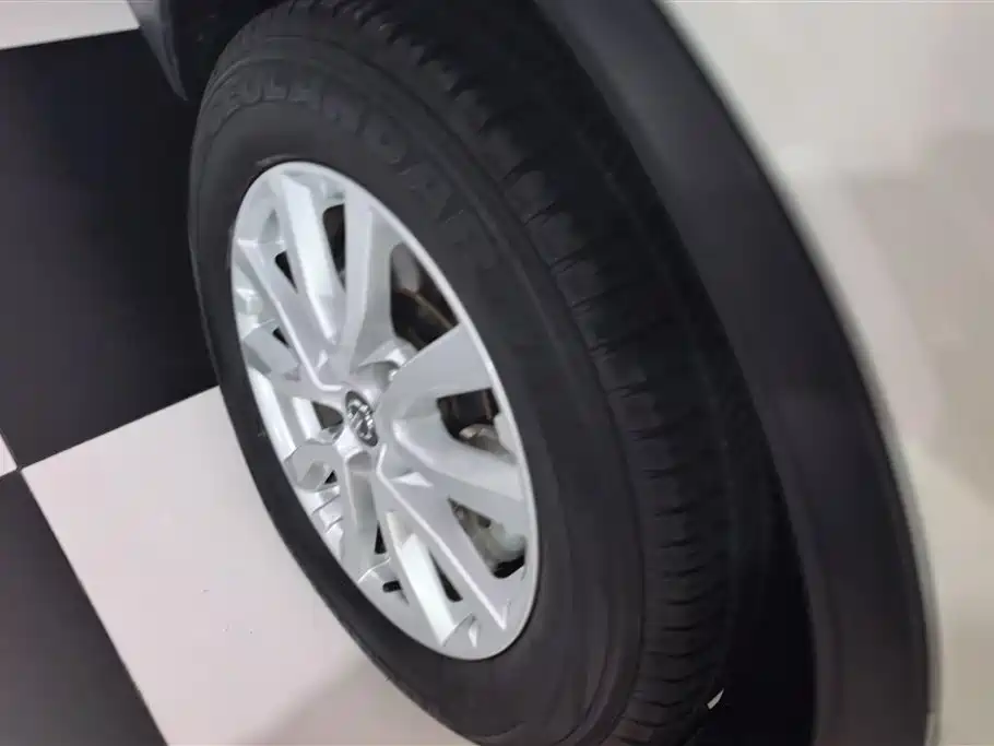 Nissan X-Trail 2020 2.0L XL ITS 3rows CVT 2WD мест Comfort