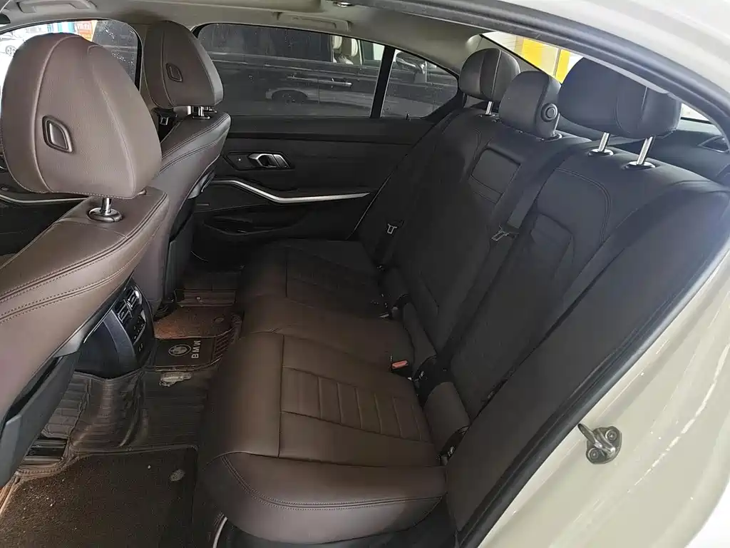 BMW 3 Series — миниатюра 6