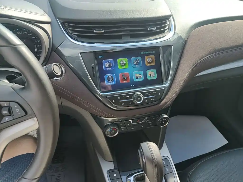 Chevrolet Malibu — миниатюра 13