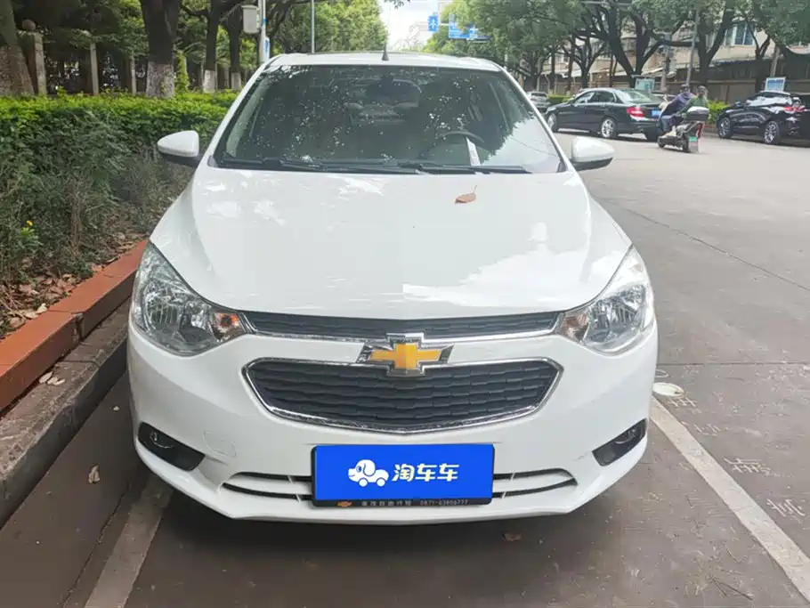 Chevrolet Sail 2015 3 1.5L AMT