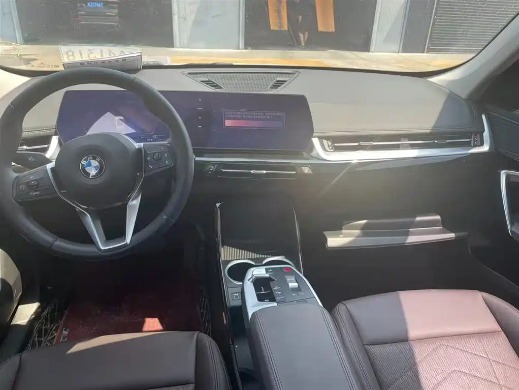 BMW X1 2023 sDrive20Li X