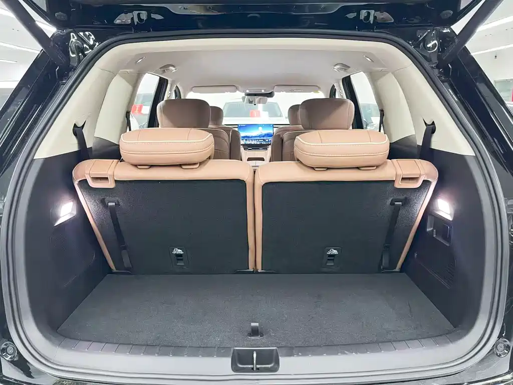 Wuling Xingguang L — миниатюра 21