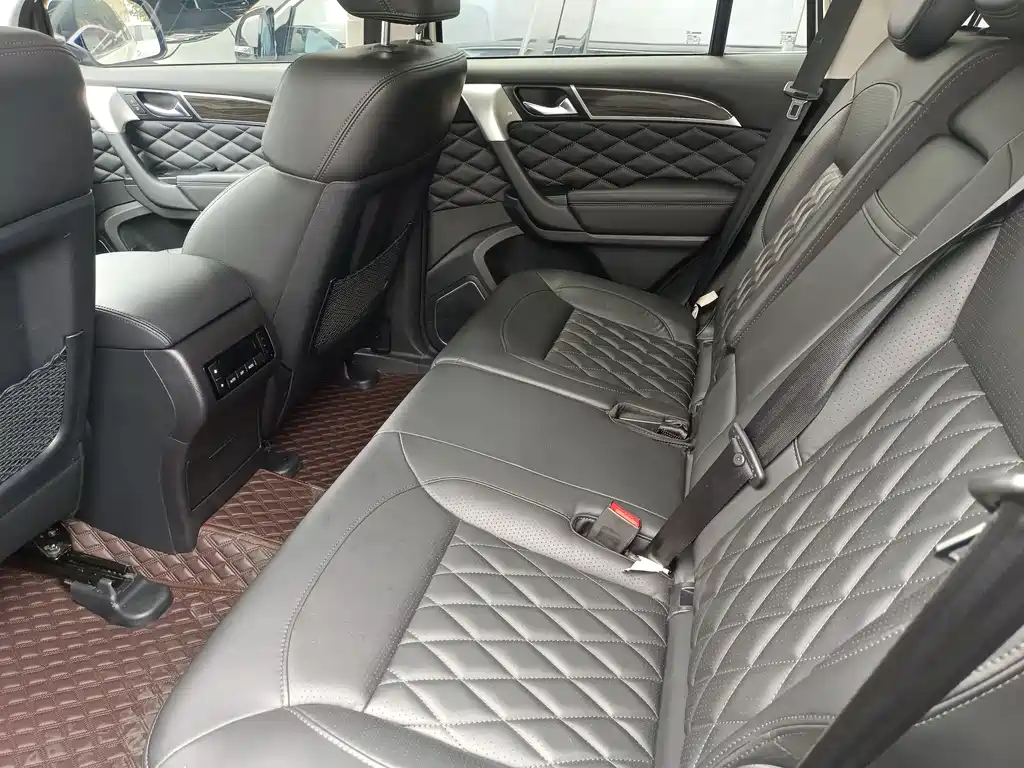 Haval H9 2022 2.0T Comfort 7 мест