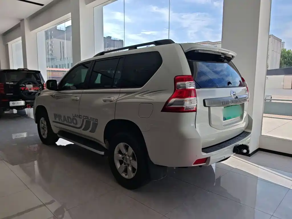 Toyota Prado — миниатюра 5