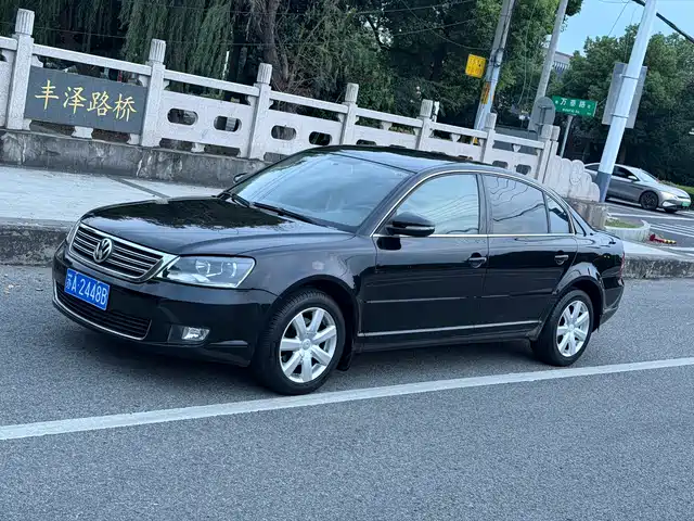 Volkswagen Passat Lingyu