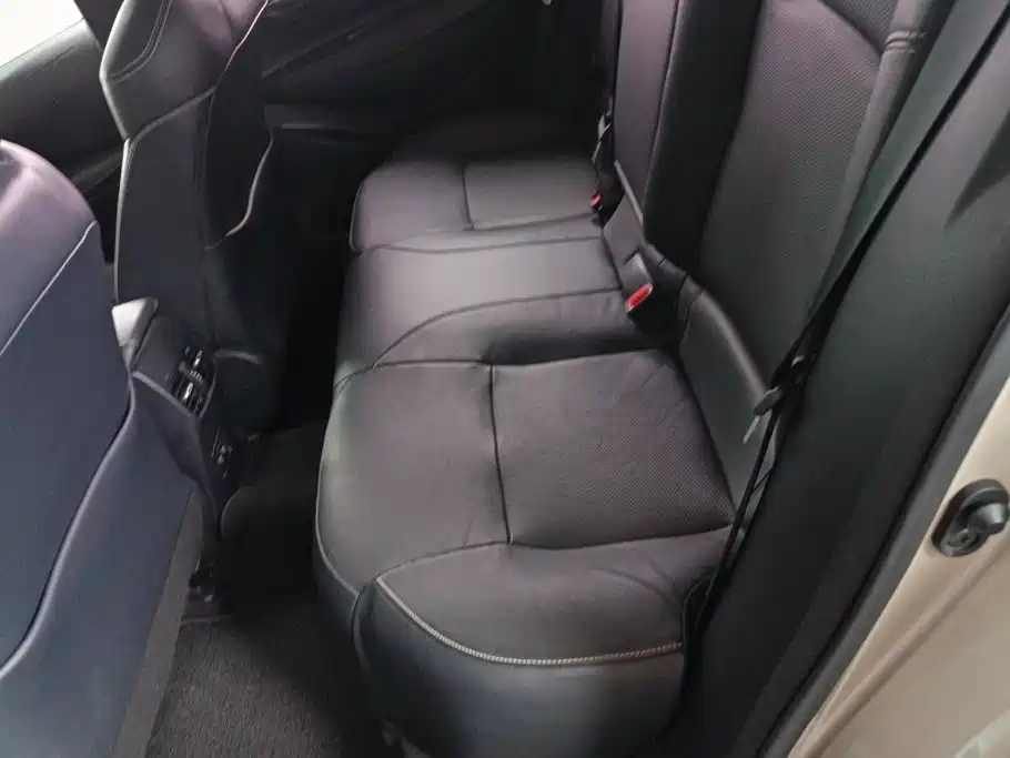 Toyota Corolla — миниатюра 11