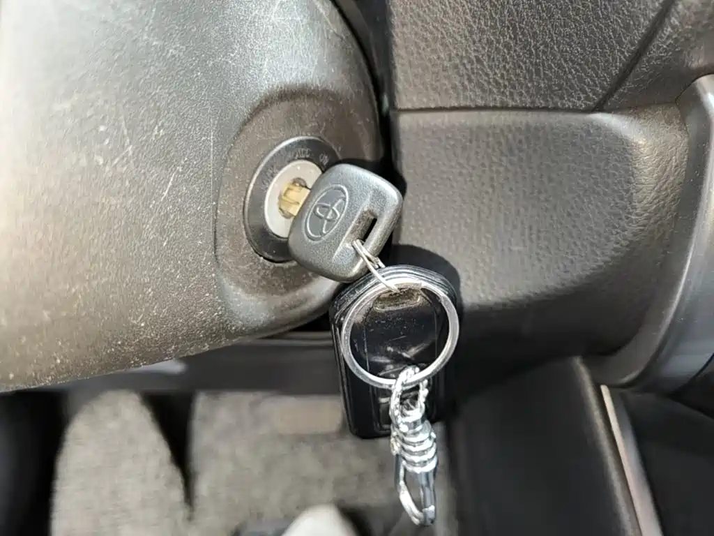 Toyota Yaris L — миниатюра 9
