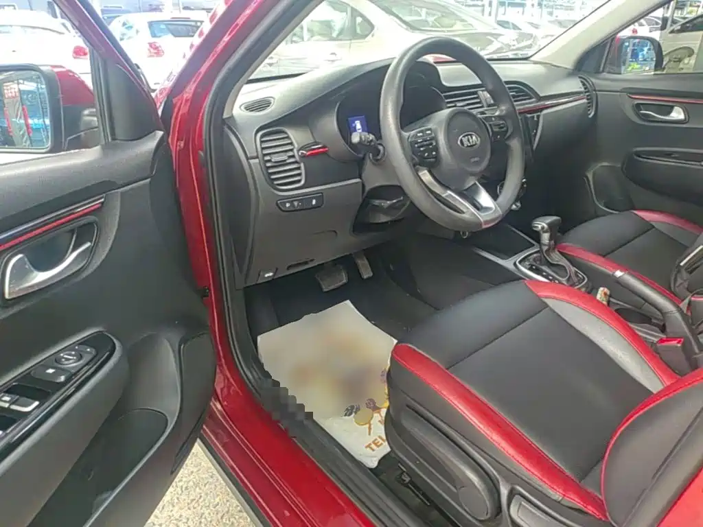 Kia KX Cross — миниатюра 16