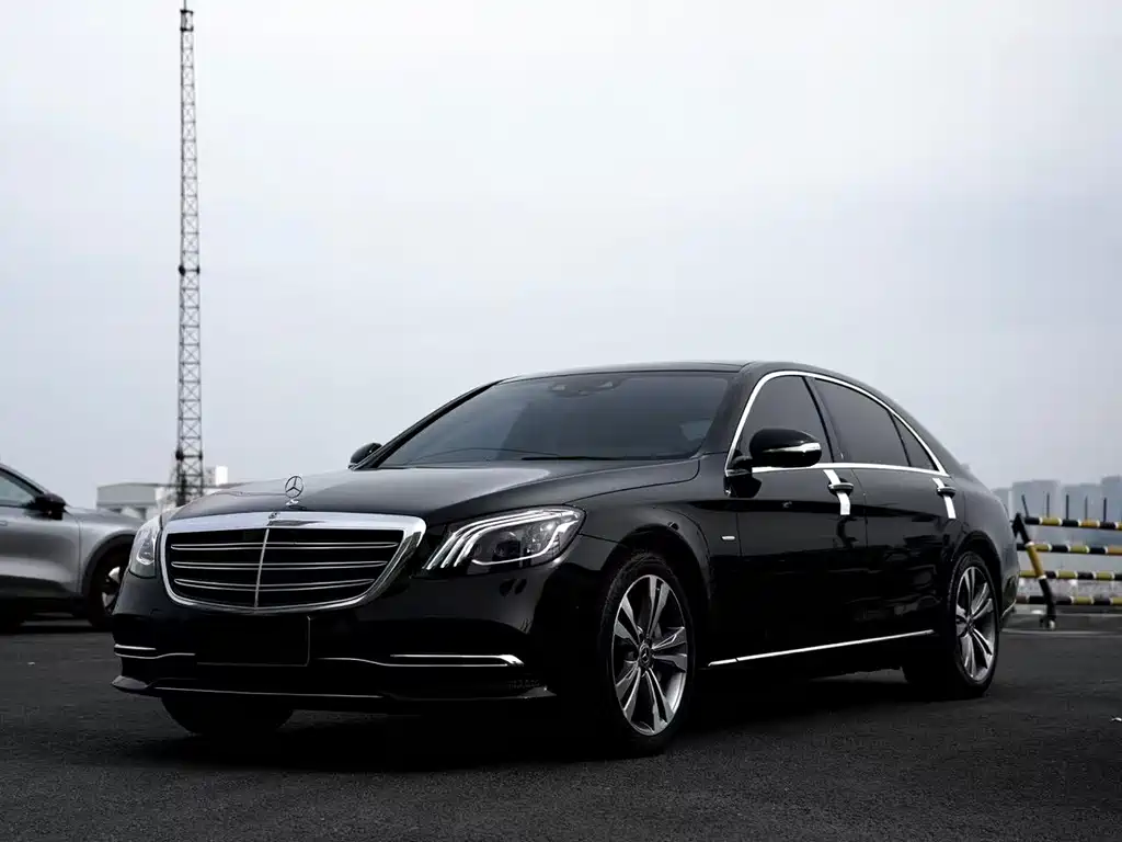 Mercedes-Benz S-Class 2020