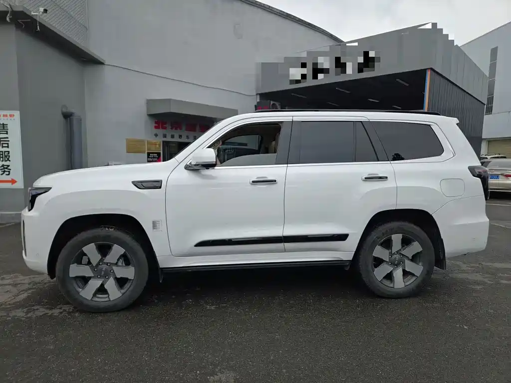 Beijing Off-Road BJ60 EREV — миниатюра 8