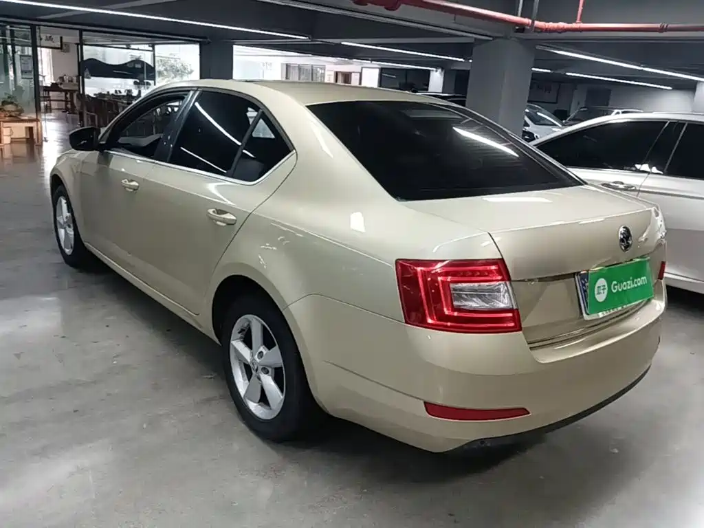 Skoda Octavia — миниатюра 5