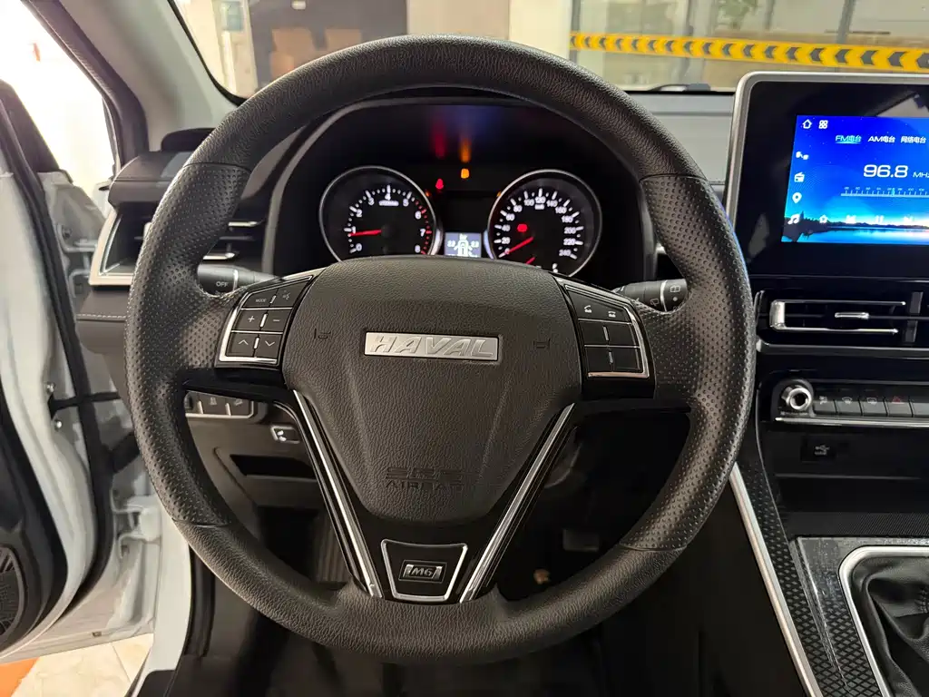 Haval M6 — миниатюра 13