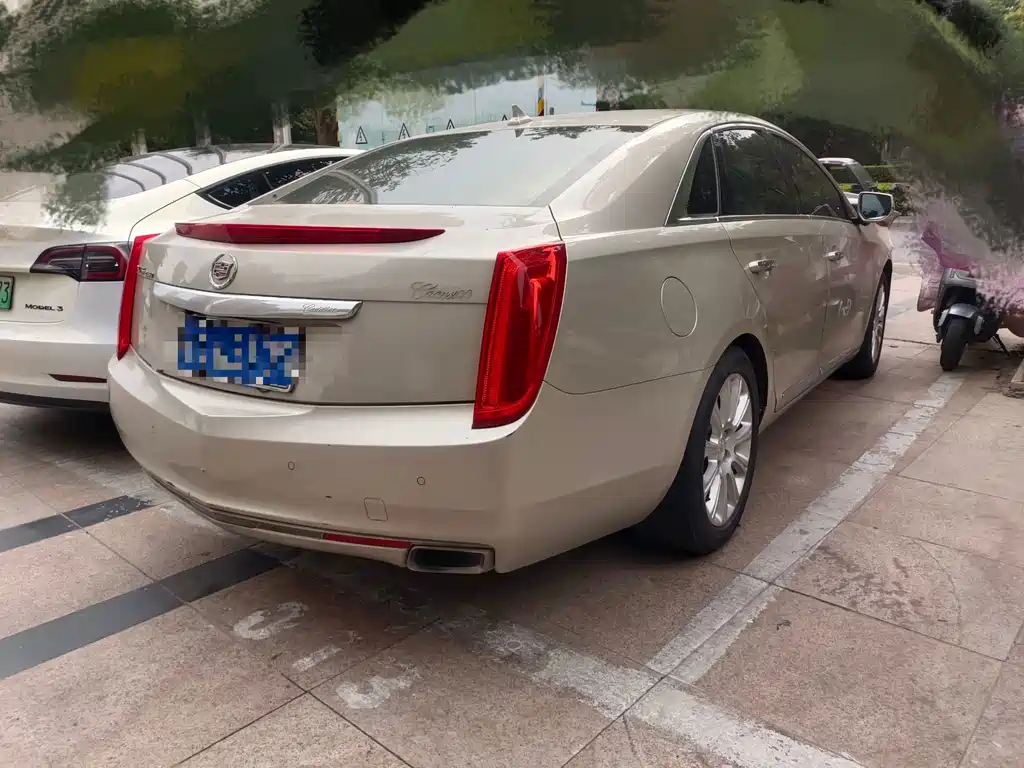 Cadillac XTS — миниатюра 8