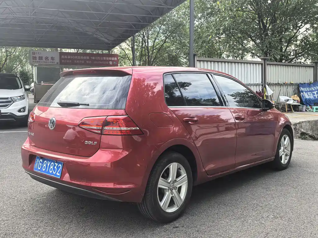 Volkswagen Golf — миниатюра 4