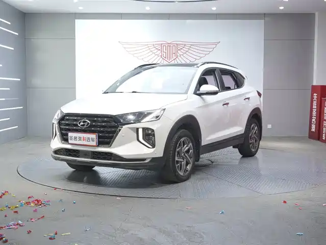 MODERN TUCSON 2021