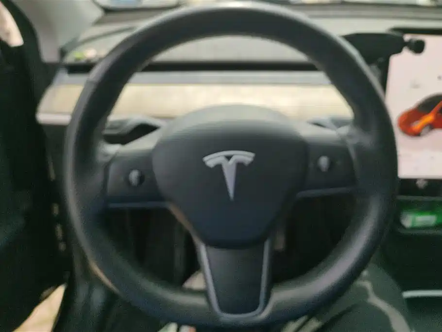 Tesla Model Y — фотографии объявления, Фото 15