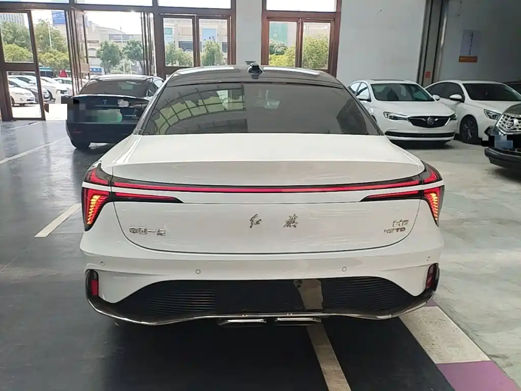 Hongqi H6 2024 2.0T
