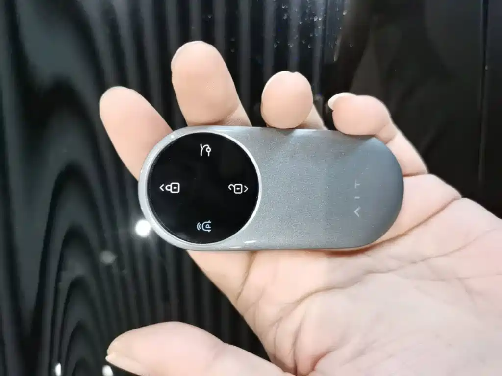 AITO AITO M9 — миниатюра 9