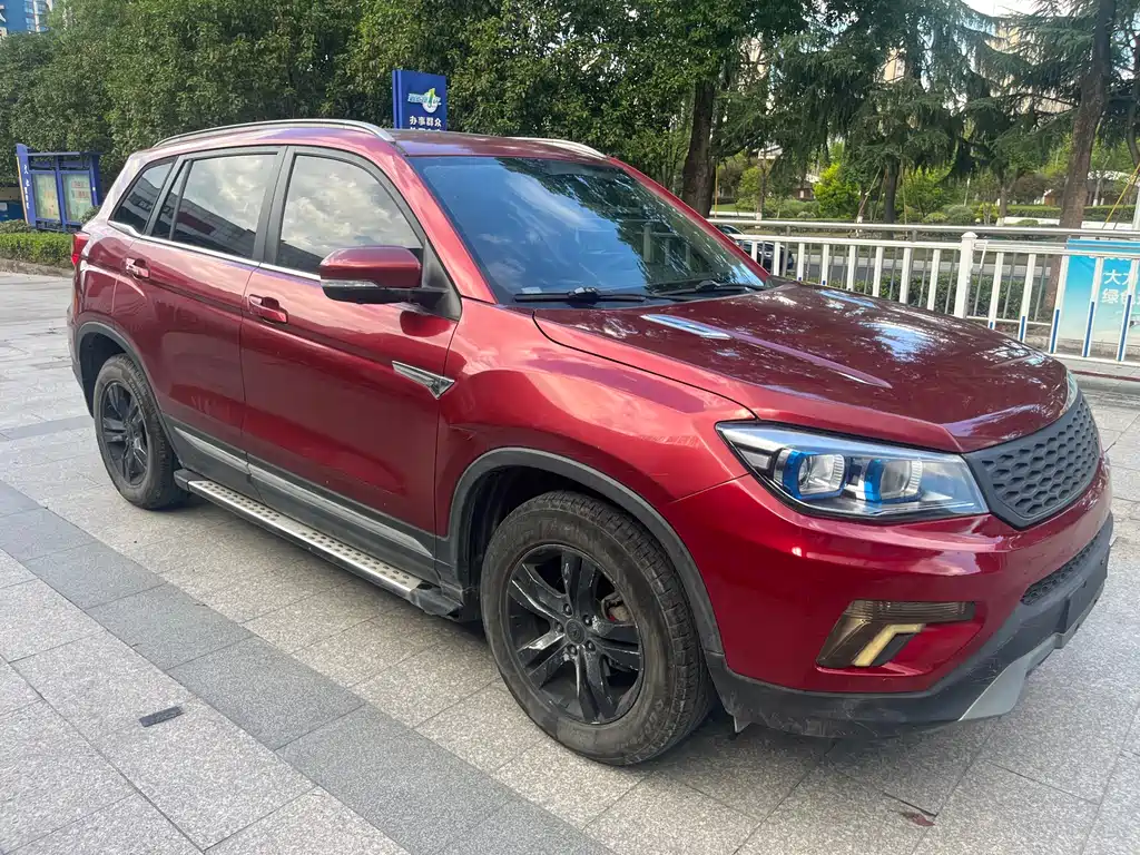 Changan CS75 2014 1.8T AT Elite IV