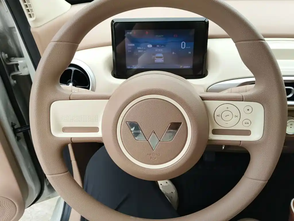 Wuling MINIEV — миниатюра 11